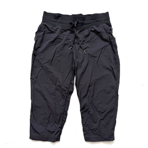 Lululemon Dance Studio Crop Pant Black 19", Size 10 - Picture 1 of 8